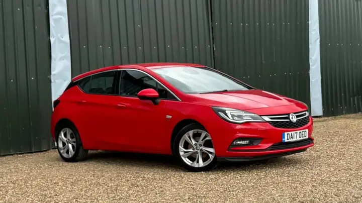 Vauxhall Astra 2017 photo 3