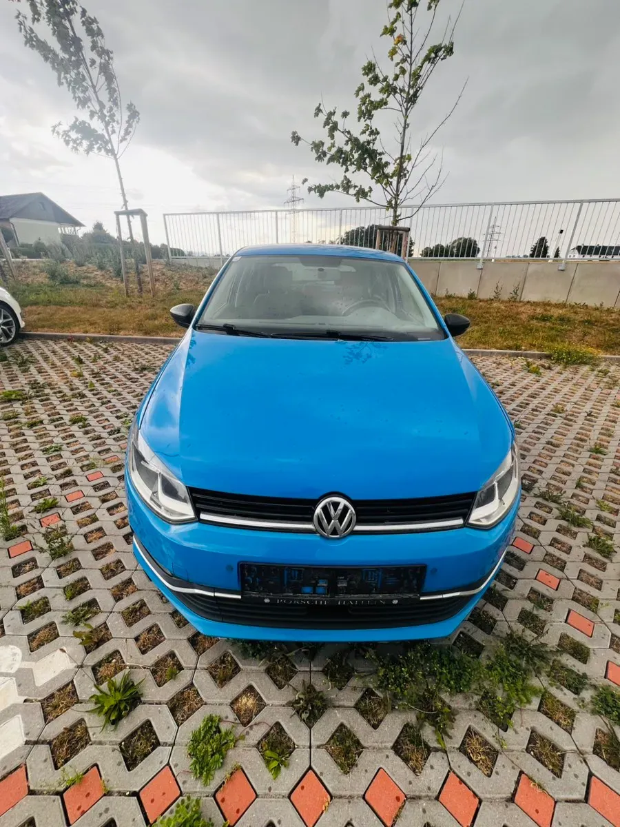 Volkswagen Polo 2014 photo 2
