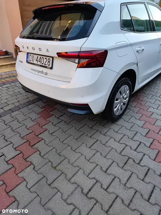 Skoda Fabia 2024 photo 2