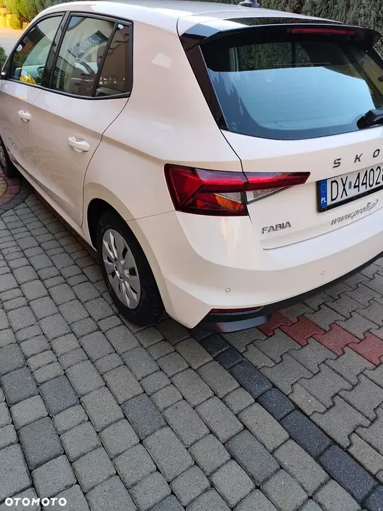 Skoda Fabia 2024 photo 3