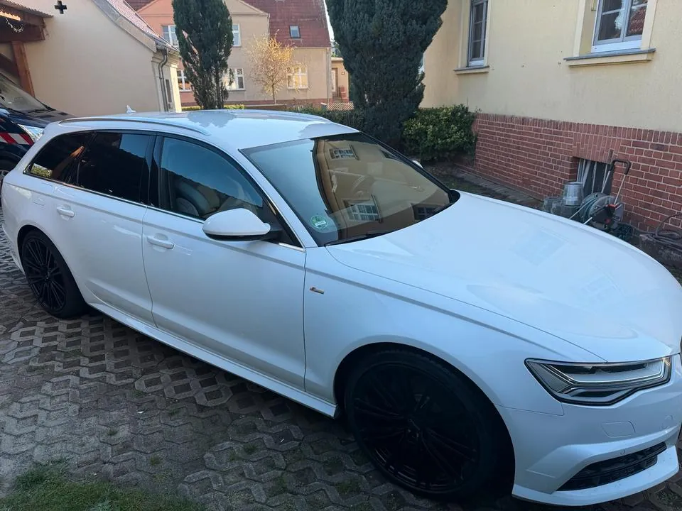 Audi A6 Avant