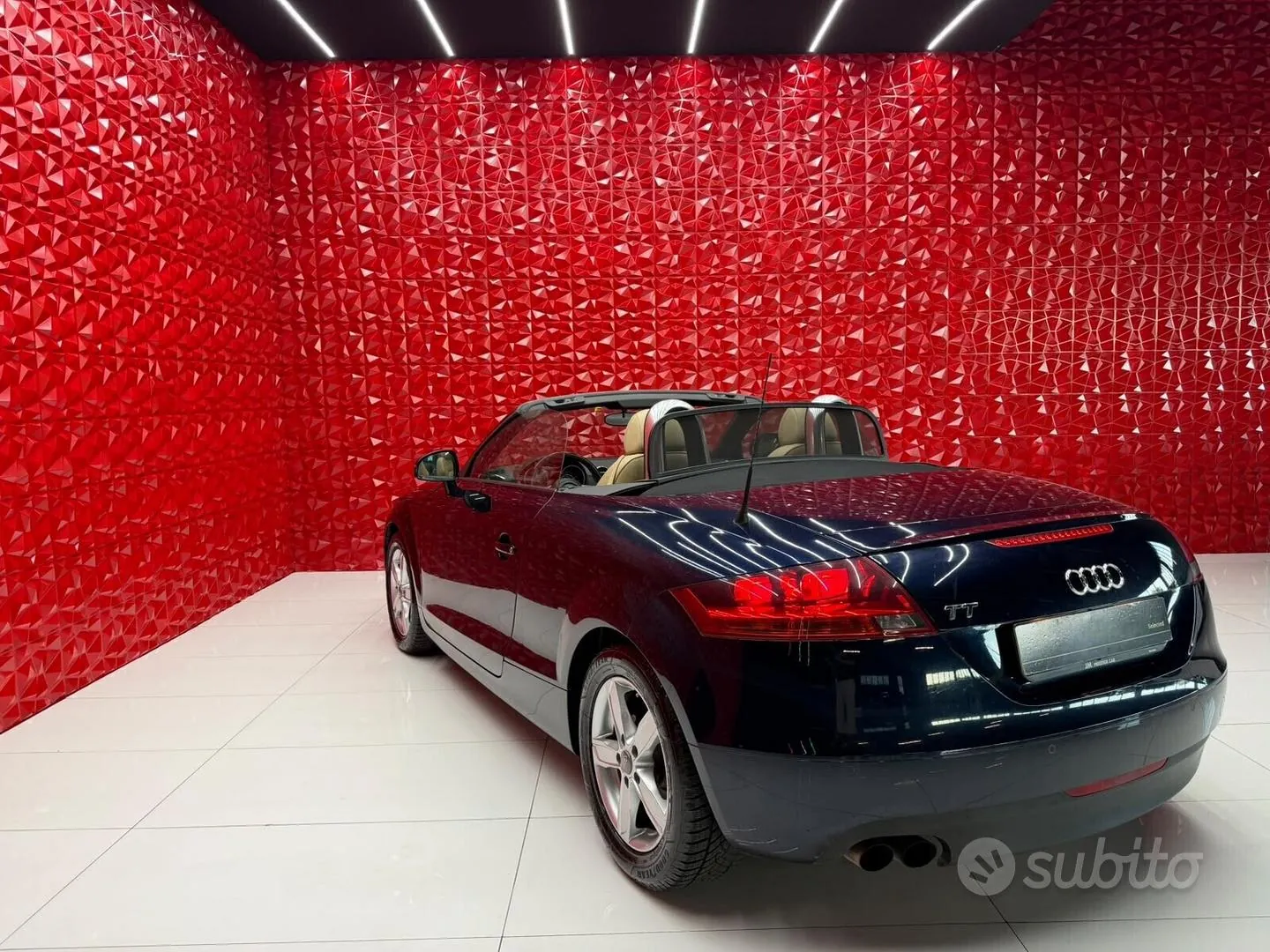 Audi Tt 2010 photo 4