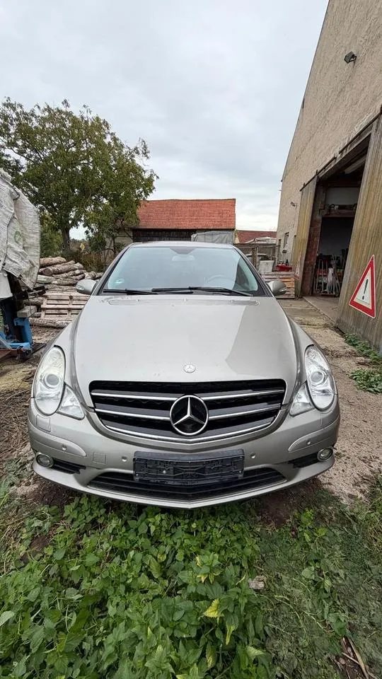 Mercedes-Benz R-320 Cdi