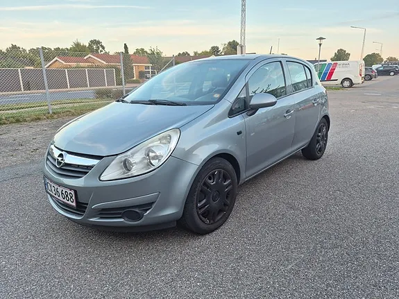 Opel Corsa 2010 photo 2
