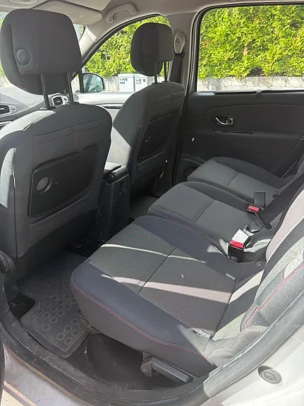 Renault Grand Scenic Iii 2012 photo 5