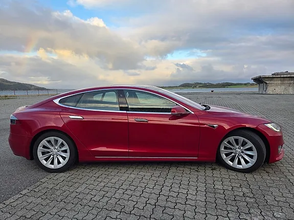 Tesla Model S 2017 photo 4
