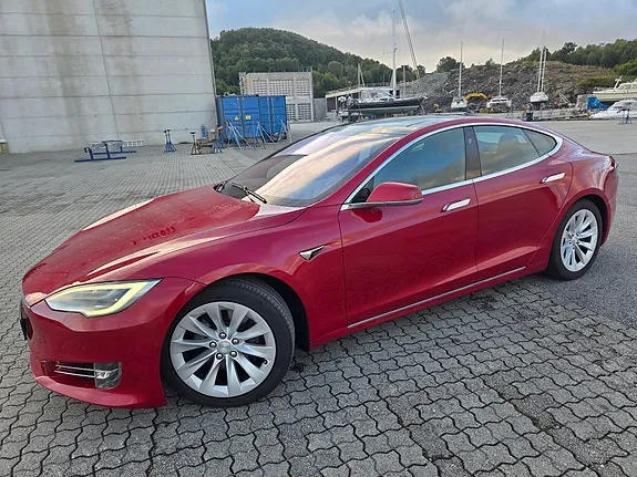 Tesla Model S 2017 photo 2