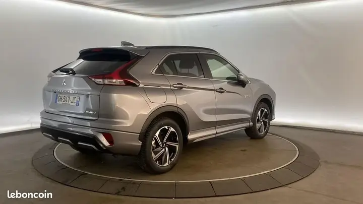 Mitsubishi Eclipse Cross 2022 photo 3