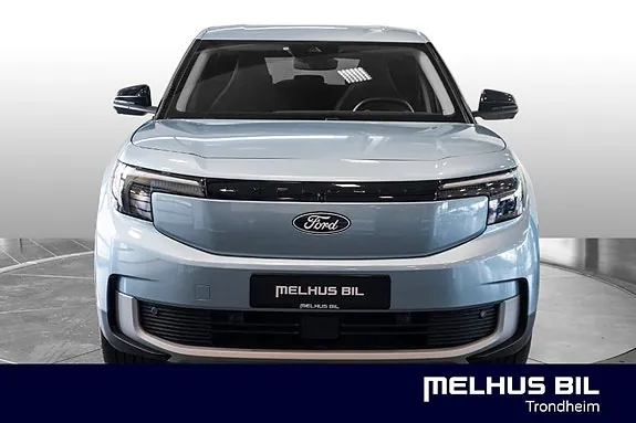 Ford Explorer 2025 photo 3