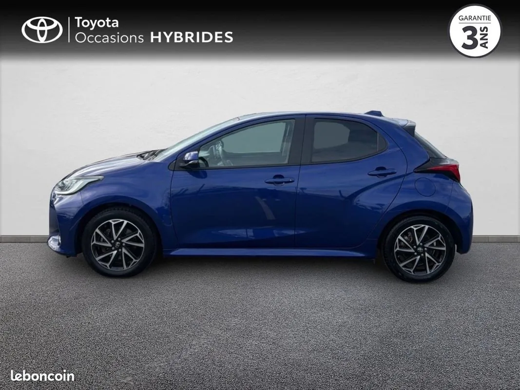 Toyota Yaris 2022 photo 3