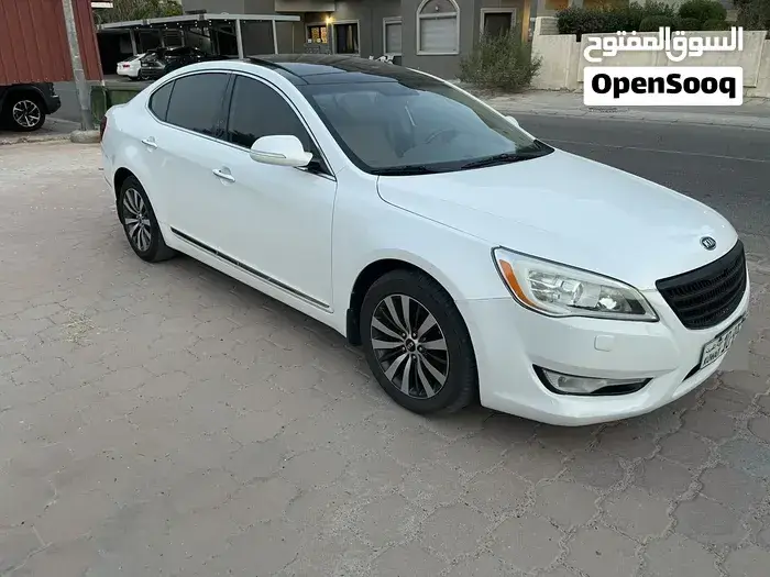 Kia Cadenza 2012 photo 2