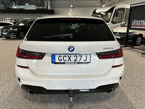 BMW 330E 2022 photo 3