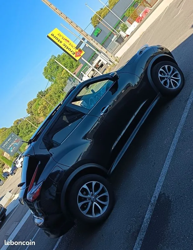 Nissan Juke 2015 photo 3