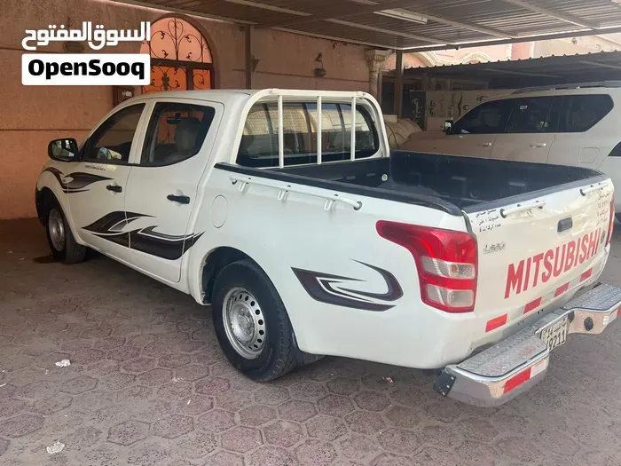 Mitsubishi L200 2016 photo 3