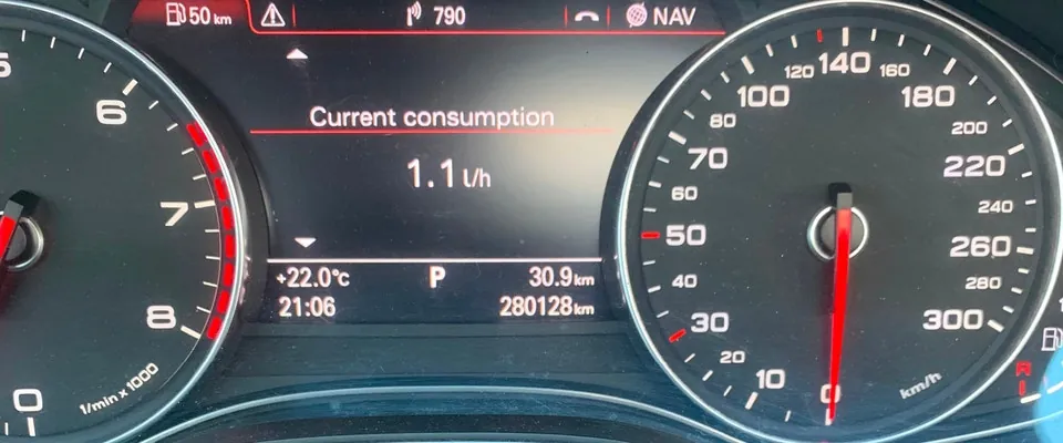 Audi A7 2012 photo 2