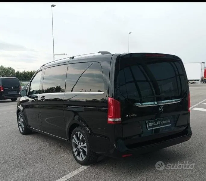 Mercedes-Benz V-Class 2017 photo 2