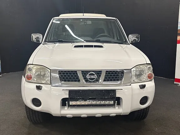 Nissan Np300 2011 photo 3