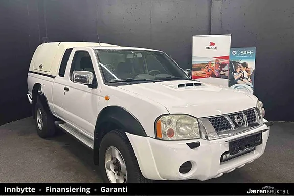 Nissan Np300