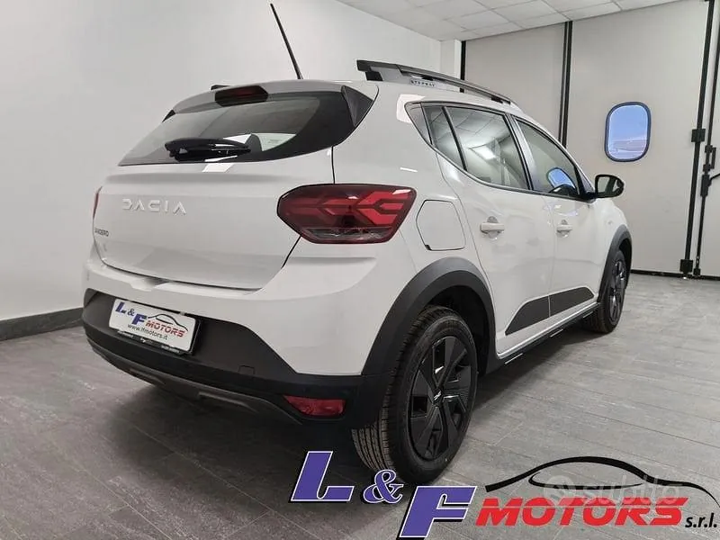 Dacia Sandero 2025 photo 4