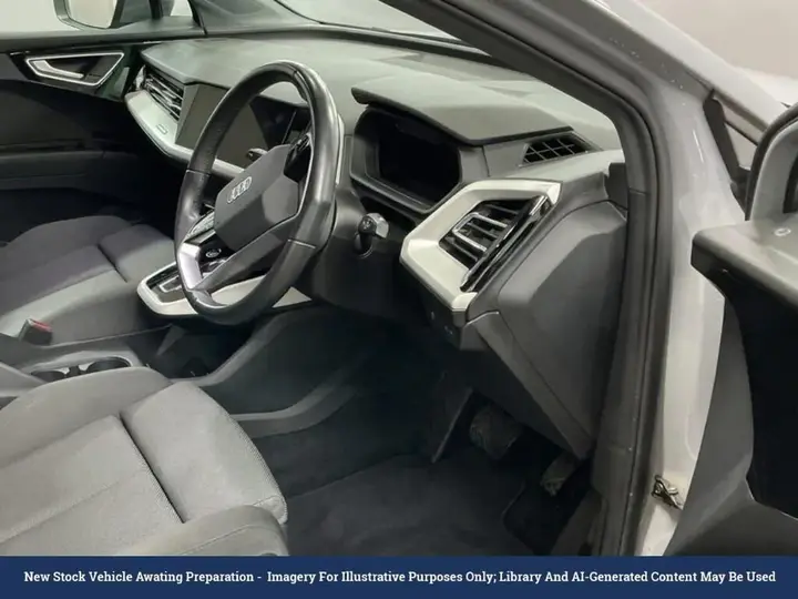 Audi Q4 E-Tron 2022 photo 3