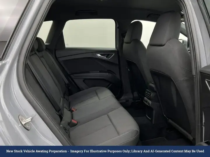 Audi Q4 E-Tron 2022 photo 4