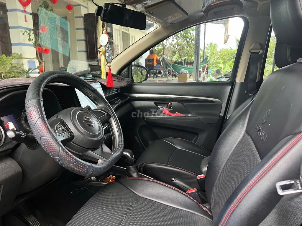Suzuki Xl7