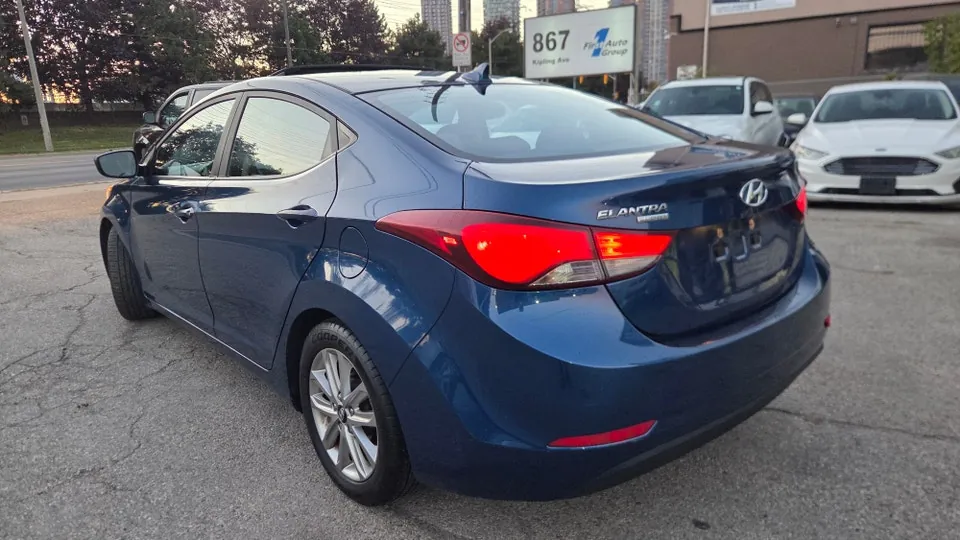 Hyundai Elantra 2016 photo 3