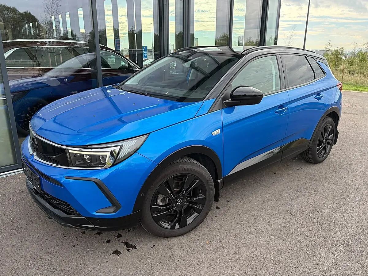 Opel Grandland X 2022 photo 2