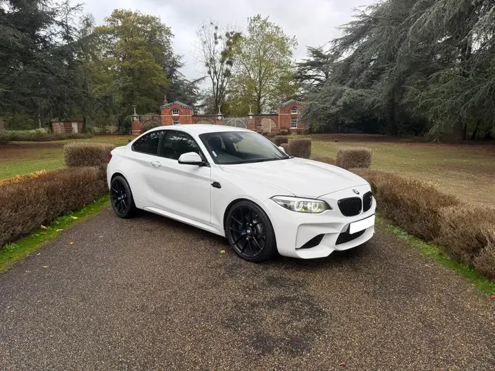 BMW M2 2018 photo 2