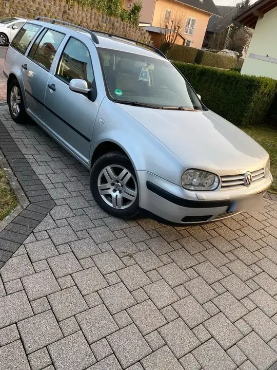 Volkswagen Golf 4