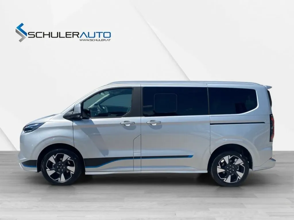 Ford Transit 2026 photo 2