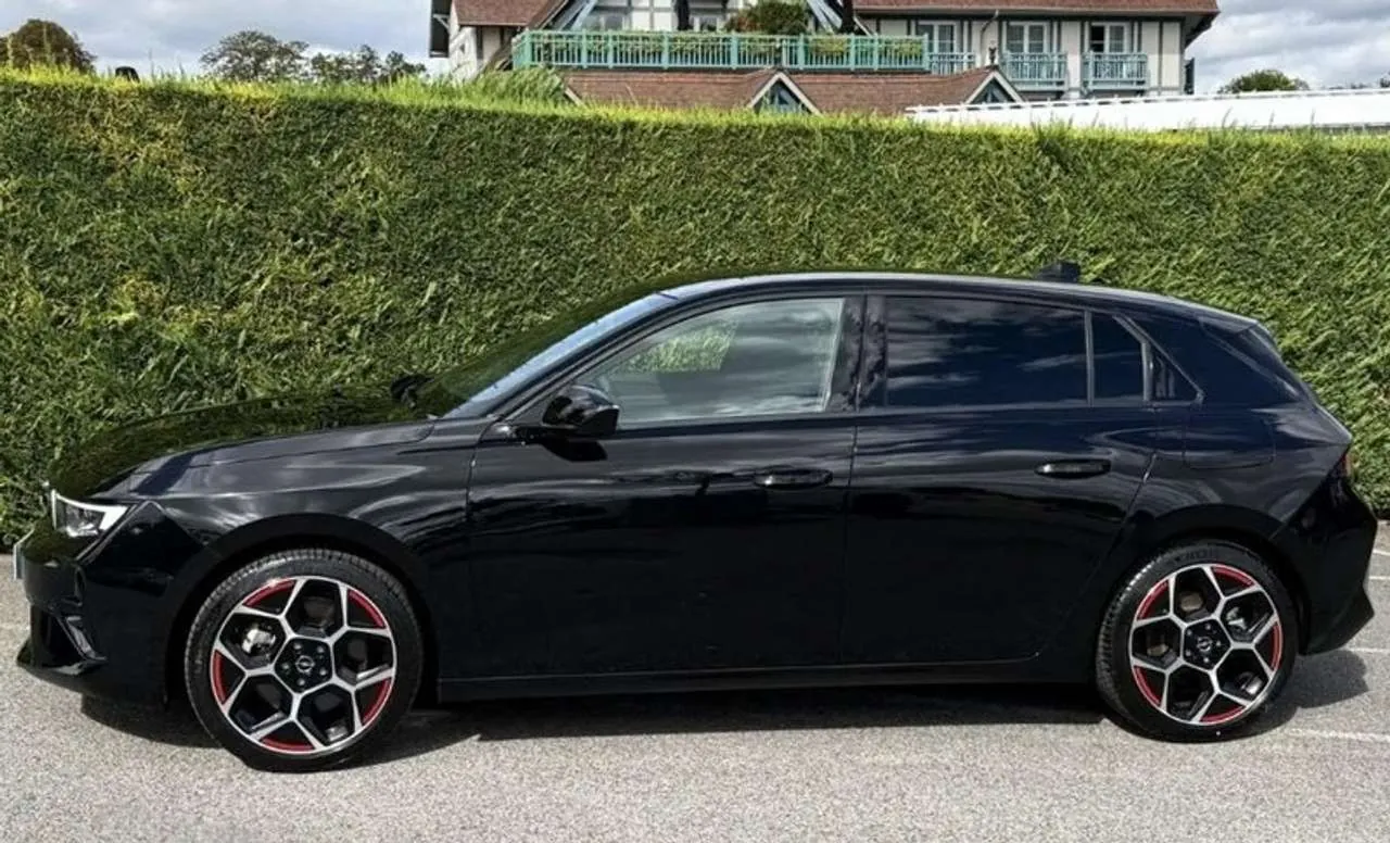 Opel Astra 2025 photo 4