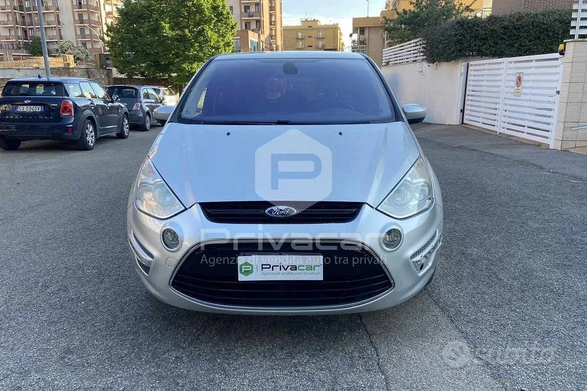 Ford S-Max 2011 photo 3