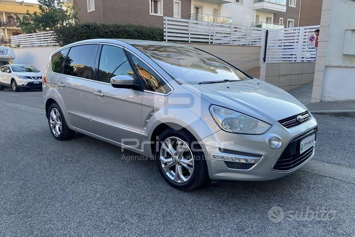 Ford S-Max 2011 photo 4