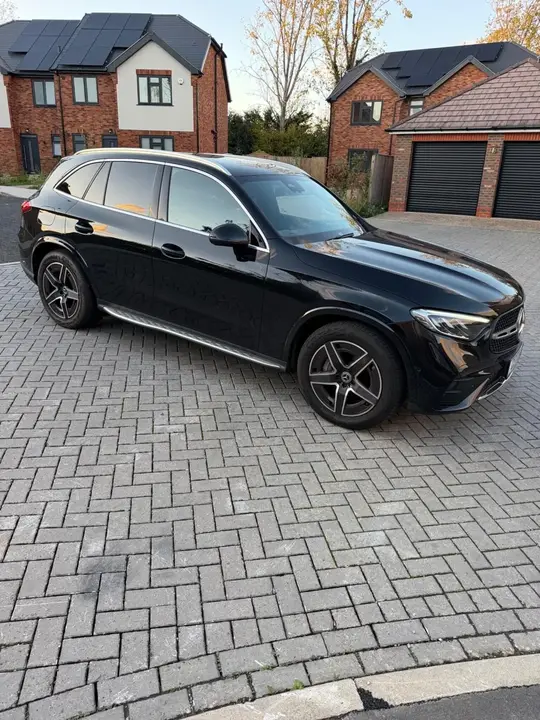 Mercedes-Benz Glc 2023 photo 2
