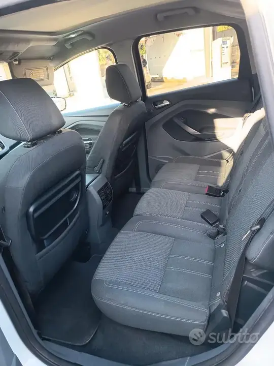 Ford C-Max 2011 photo 5