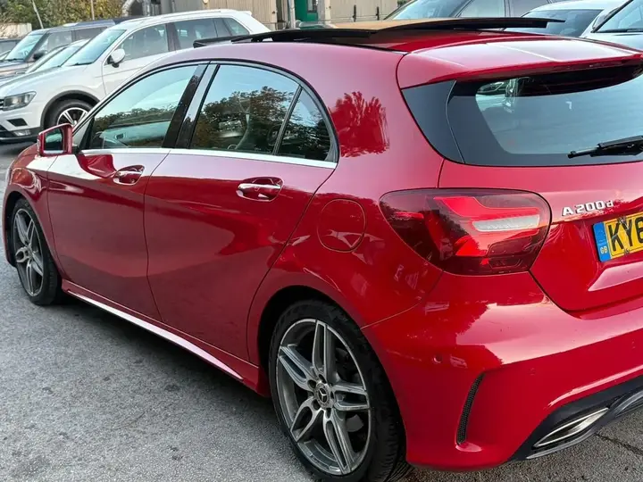 Mercedes-Benz A-Class 2018 photo 3