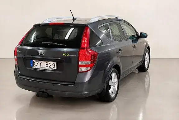 Kia Ceed 2011 photo 4