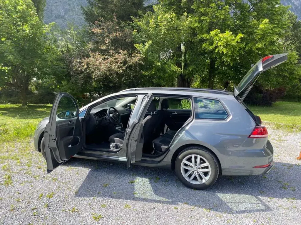 Volkswagen Golf 2018 photo 3