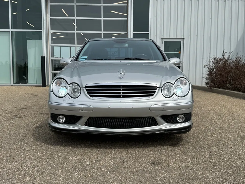 Mercedes-Benz C-Class 2005 photo 2