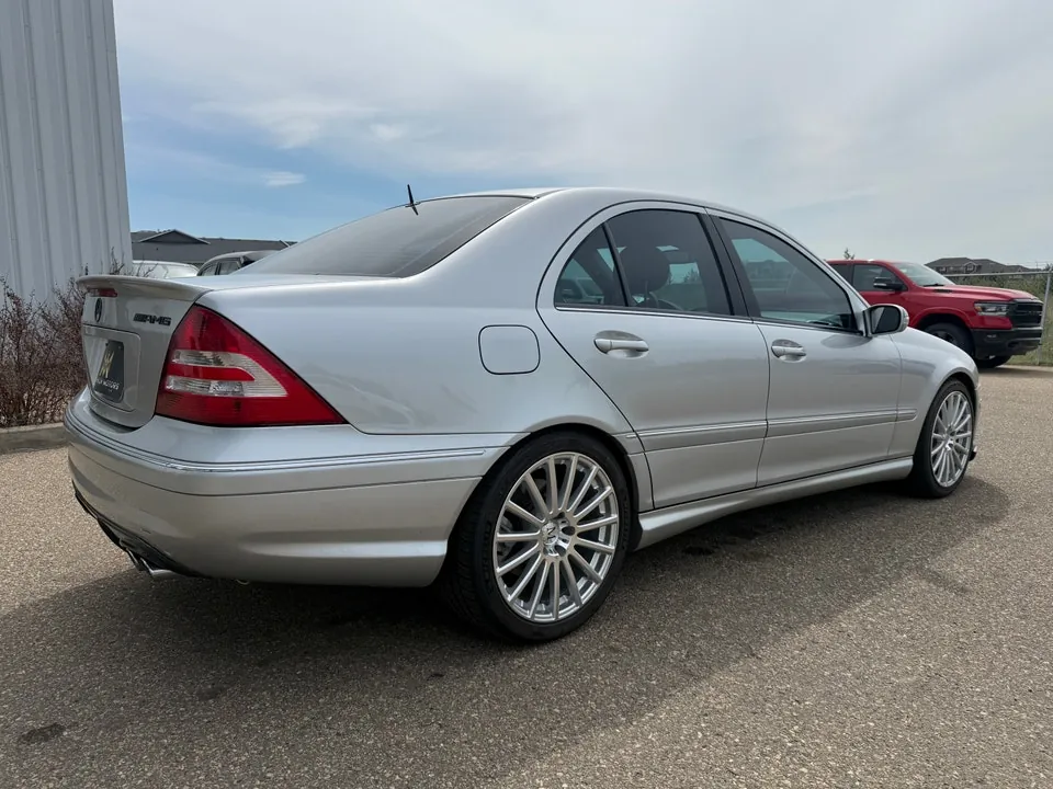 Mercedes-Benz C-Class 2005 photo 5