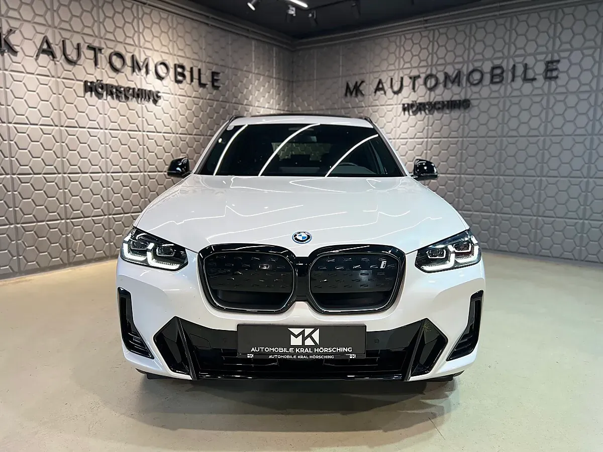 BMW Ix3 2024 photo 3