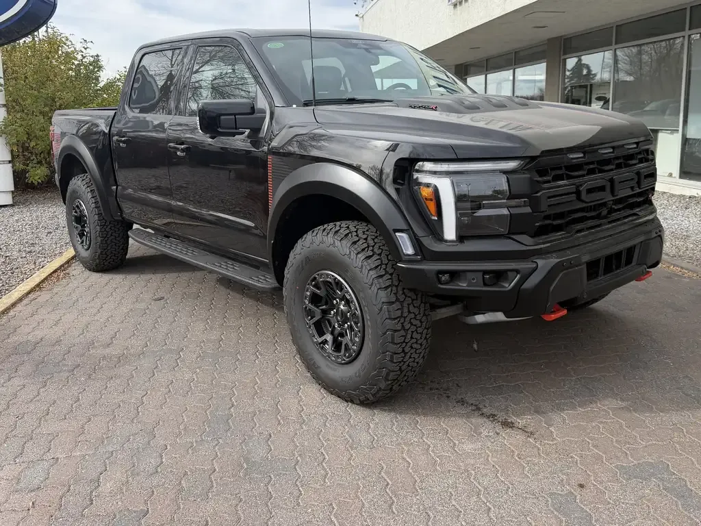 Ford F-150 2026 photo 2
