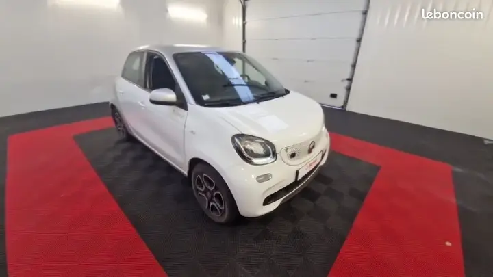 Smart Forfour 2018 photo 3