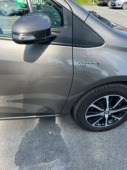 Toyota Yaris 2018 photo 5