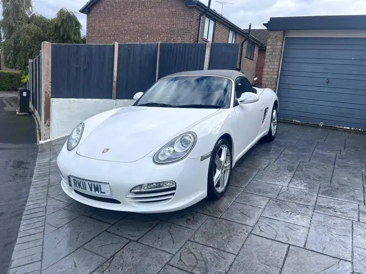 Porsche Boxster 2011 photo 2