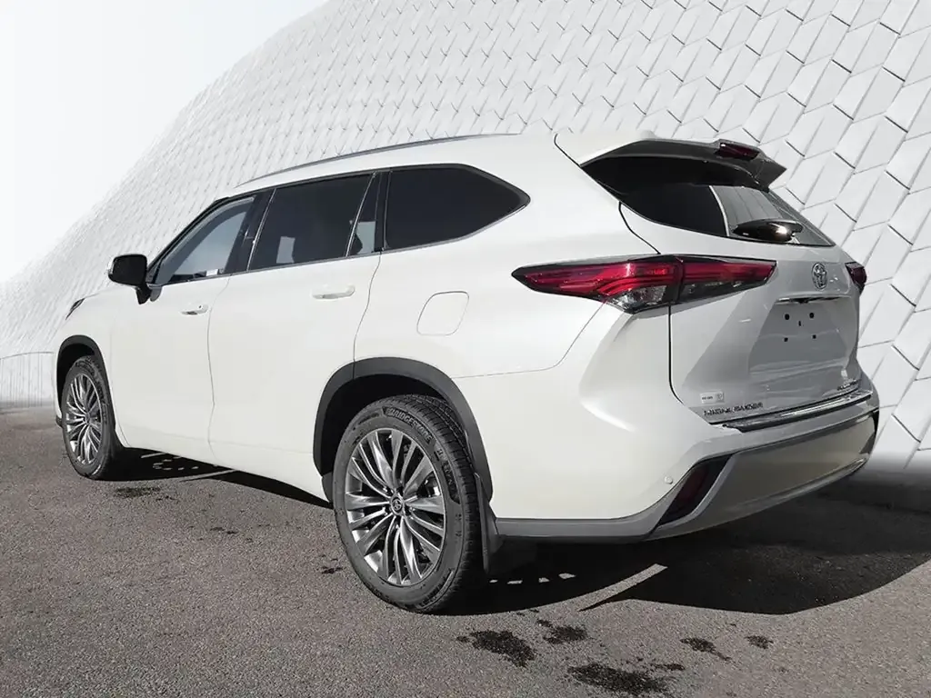 Toyota Highlander 2021 photo 4