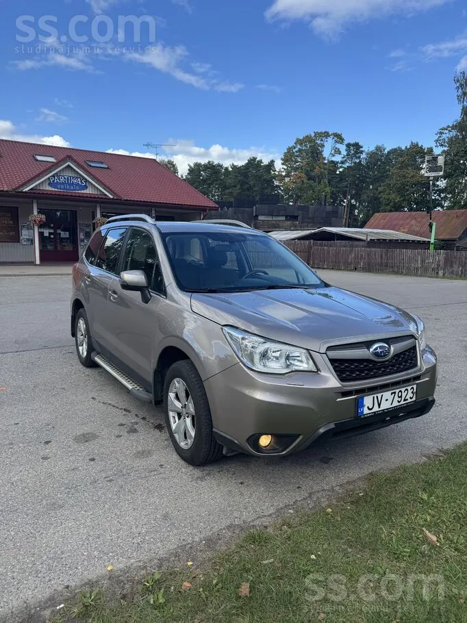 Ford Forester 2015 photo 2