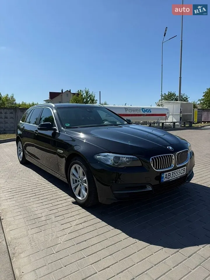 BMW 5 Series 2014 photo 4