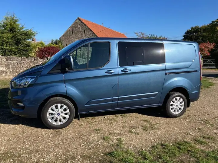 Ford Transit Custom 2020 photo 2